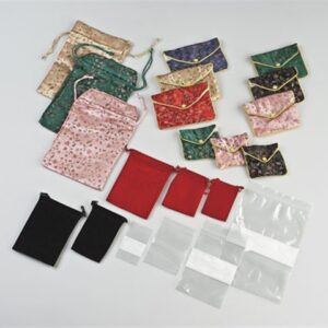 1 3/4 x 2 Velour Drawstring Pouches