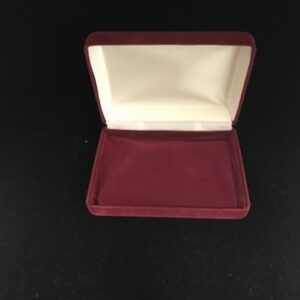 M19SP Necklace/Pendant Burgundy Velour Box