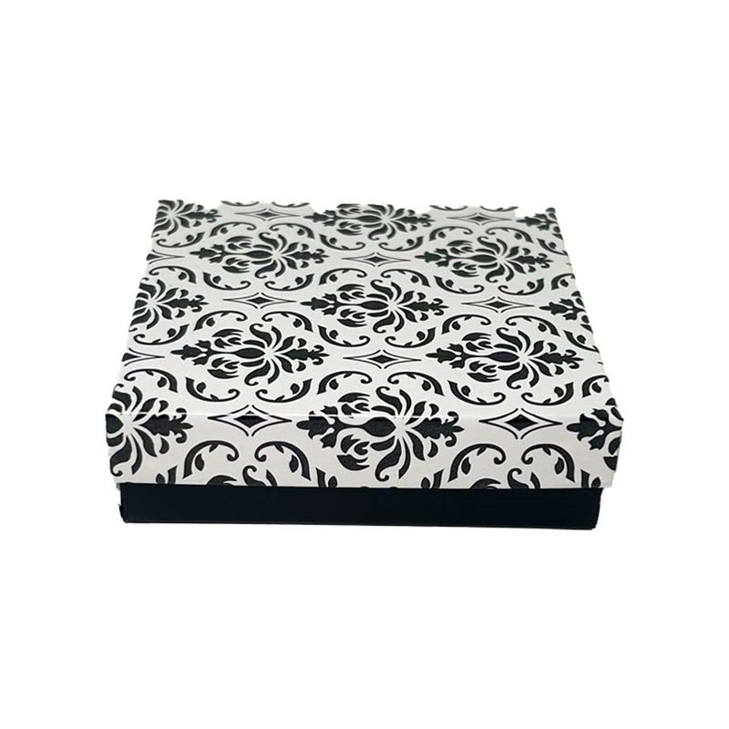 #33 White Damask Bracelet Box