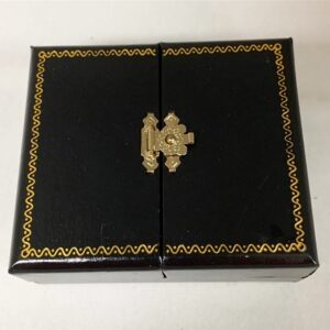 Double Door Pendant Box